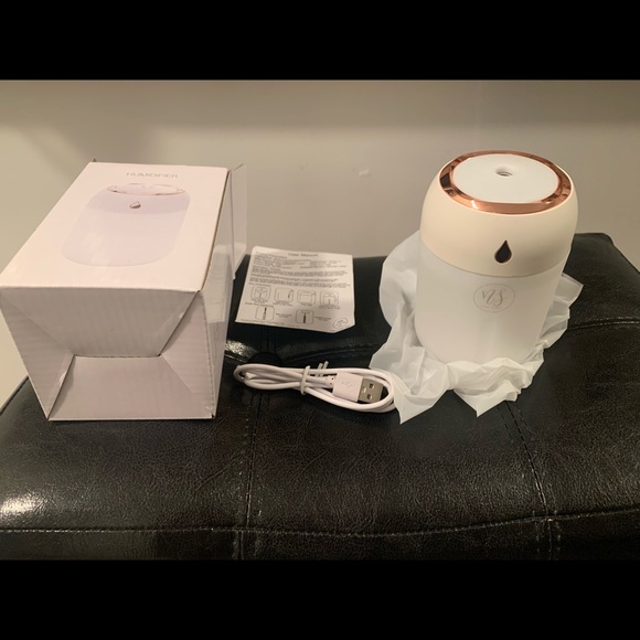 NS New York Other - Brand new product:330ml Portable Usb Colorful Humidifier Mini New Produc…